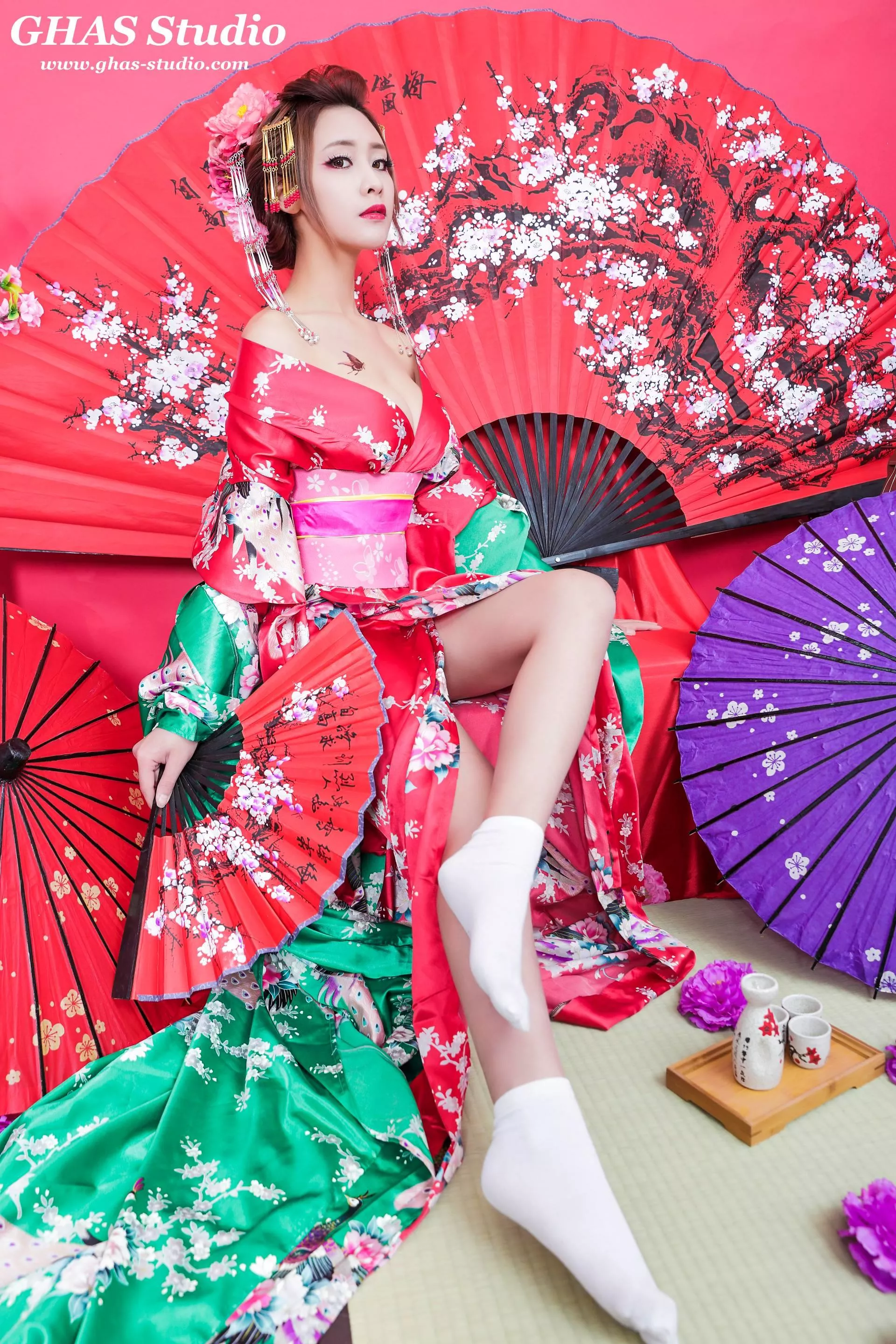 桃園中壢性感花魁寫真照-GHAS葛黑斯幸福攝影-GHAS葛黑斯幸福攝影-中壢美肌韓式證件照/面試履歷照/桃園專業形象照