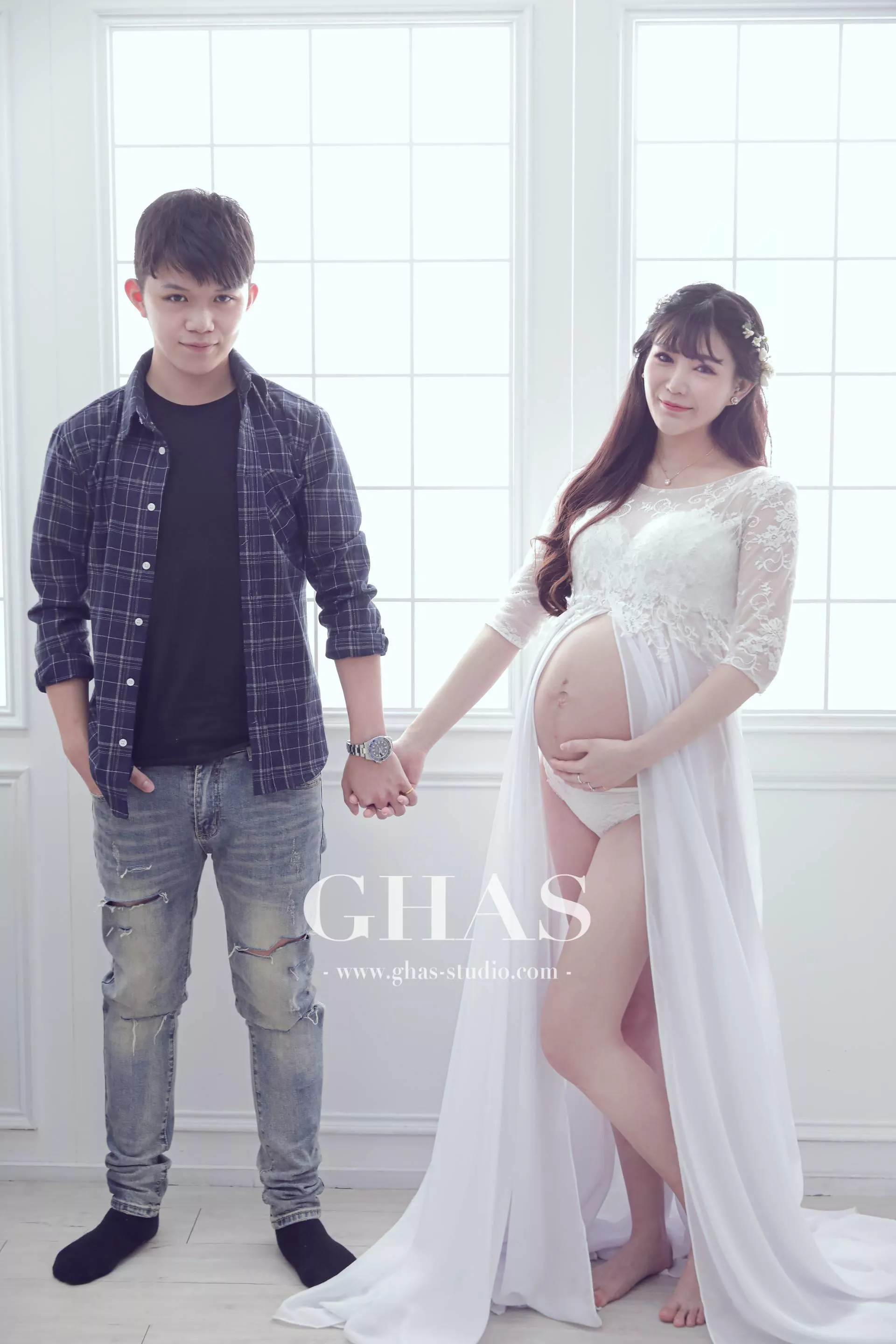 桃園中壢孕婦寫真推薦-GHAS葛黑斯幸福攝影-GHAS葛黑斯幸福攝影-中壢美肌韓式證件照/面試履歷照/桃園專業形象照