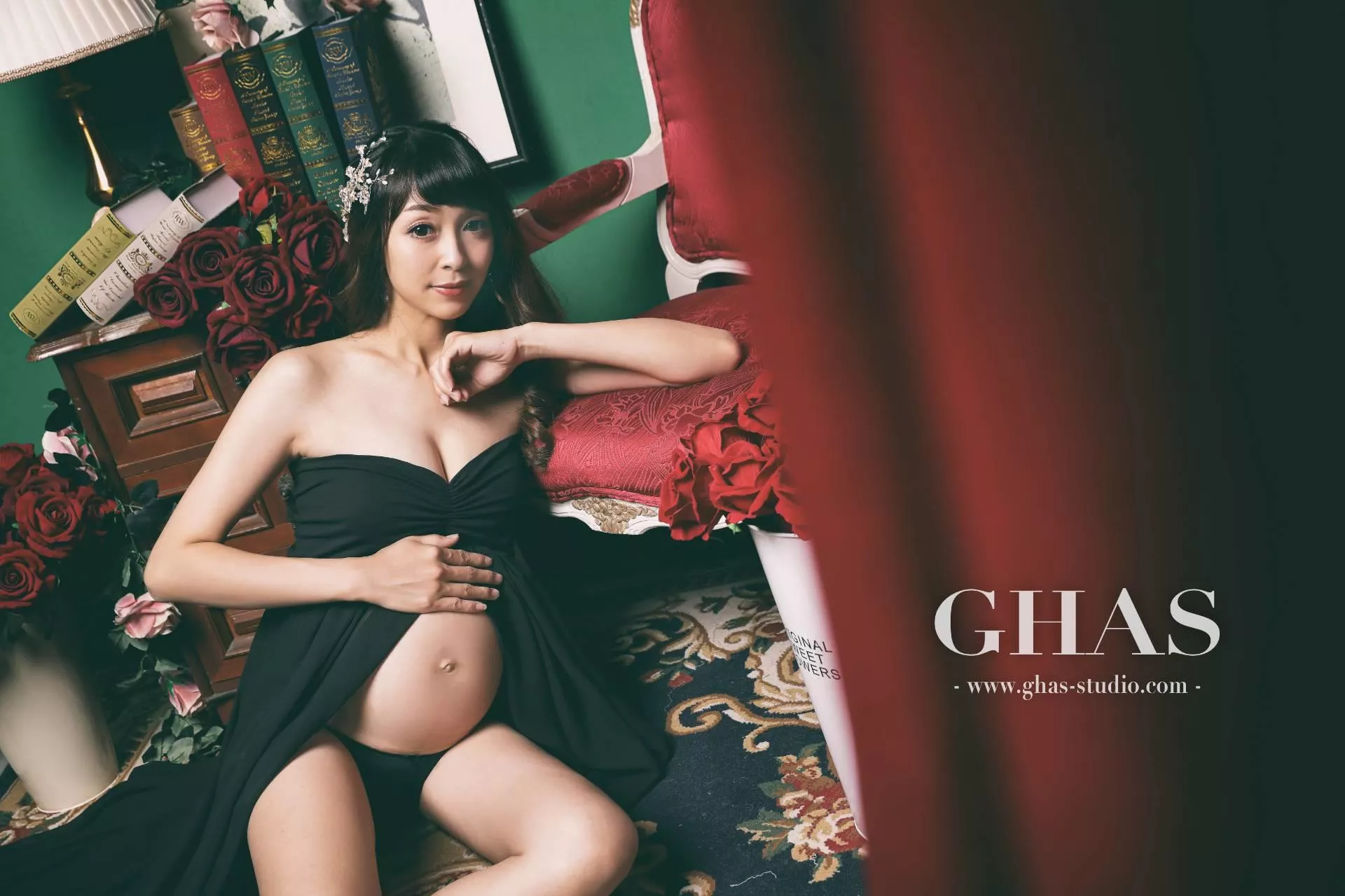 桃園中壢孕婦寫真推薦-GHAS葛黑斯幸福攝影-GHAS葛黑斯幸福攝影-中壢美肌韓式證件照/面試履歷照/桃園專業形象照