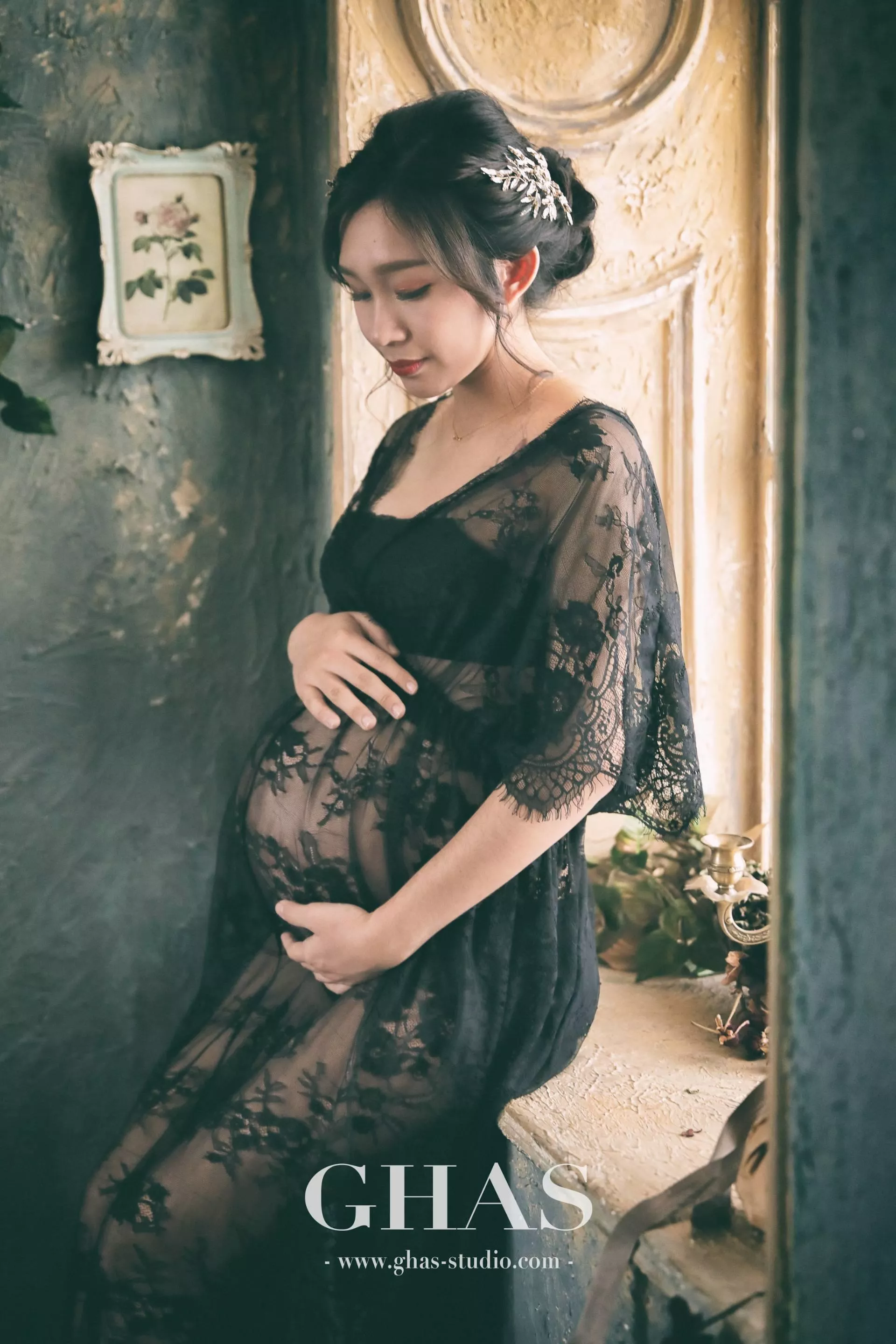 桃園中壢孕婦寫真推薦-GHAS葛黑斯幸福攝影-GHAS葛黑斯幸福攝影-中壢美肌韓式證件照/面試履歷照/桃園專業形象照