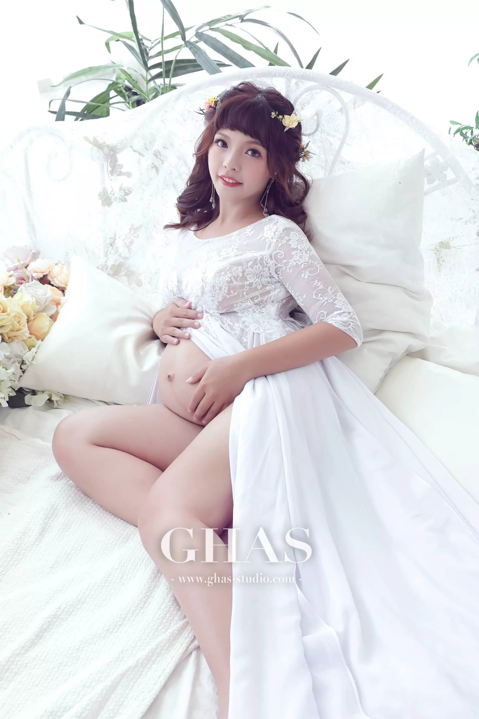 桃園中壢孕婦寫真推薦-GHAS葛黑斯幸福攝影-GHAS葛黑斯幸福攝影-中壢美肌韓式證件照/面試履歷照/桃園專業形象照