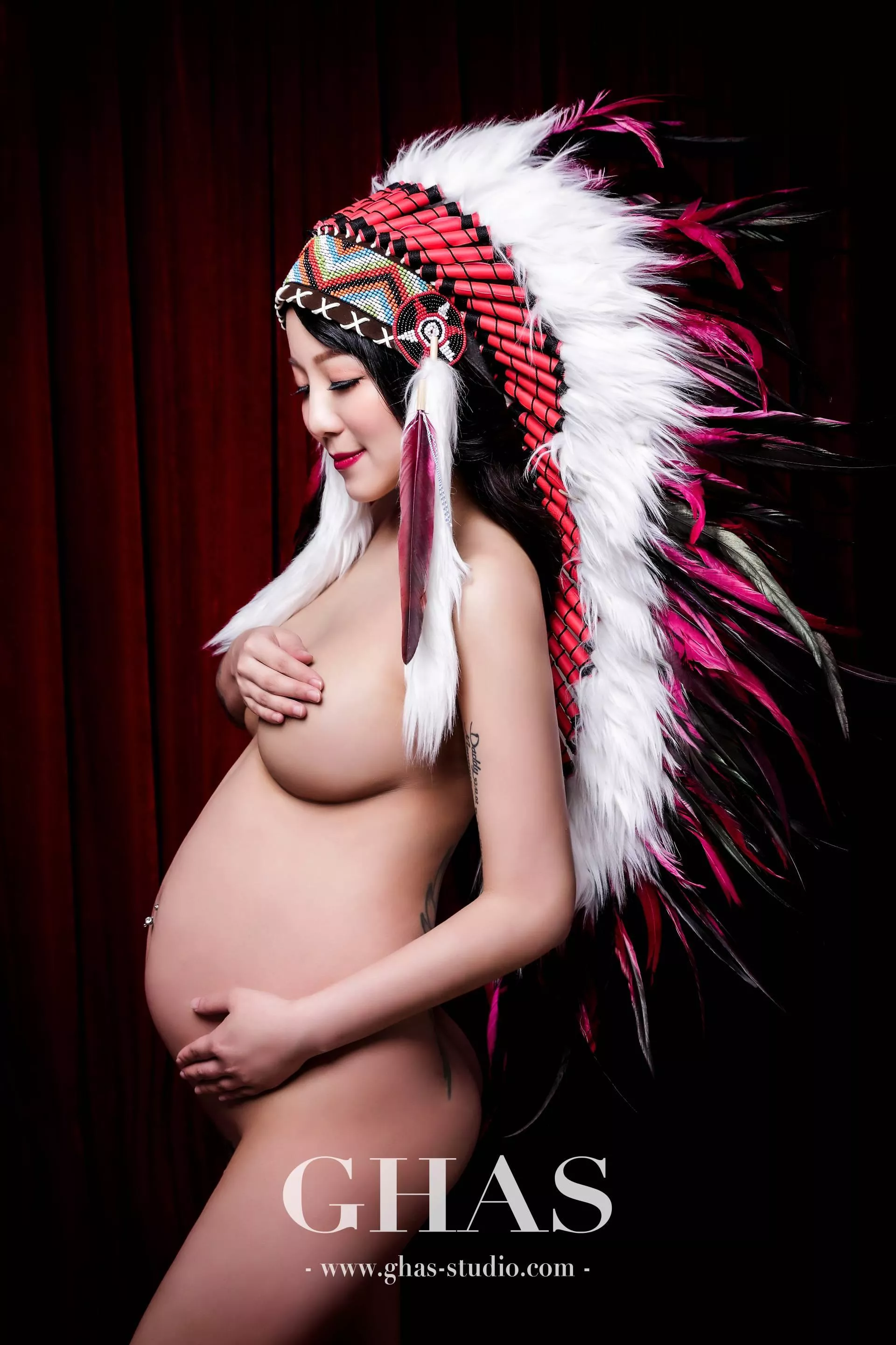 桃園中壢孕婦寫真推薦-GHAS葛黑斯幸福攝影-GHAS葛黑斯幸福攝影-中壢美肌韓式證件照/面試履歷照/桃園專業形象照