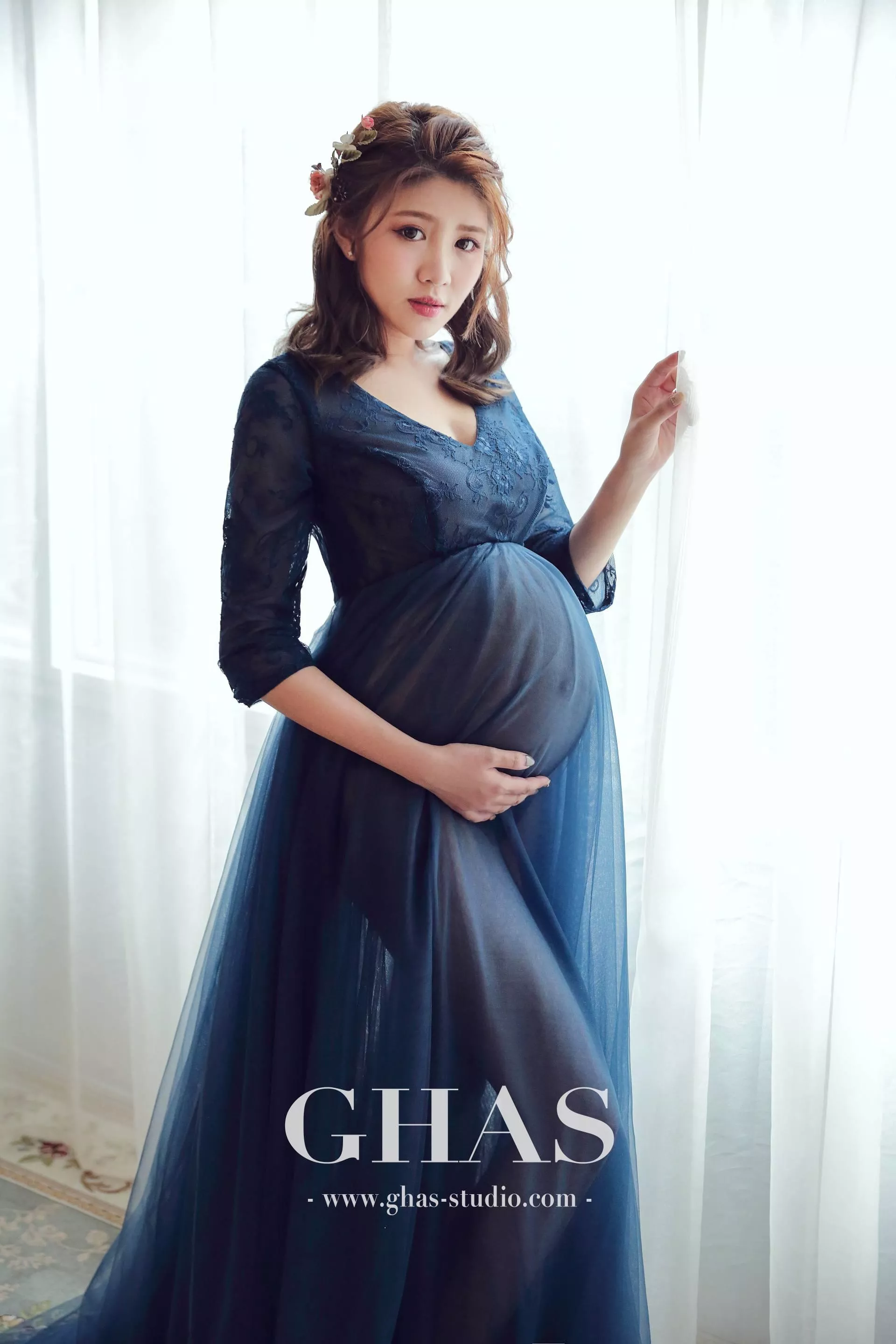 桃園中壢孕婦寫真推薦-GHAS葛黑斯幸福攝影-GHAS葛黑斯幸福攝影-中壢美肌韓式證件照/面試履歷照/桃園專業形象照