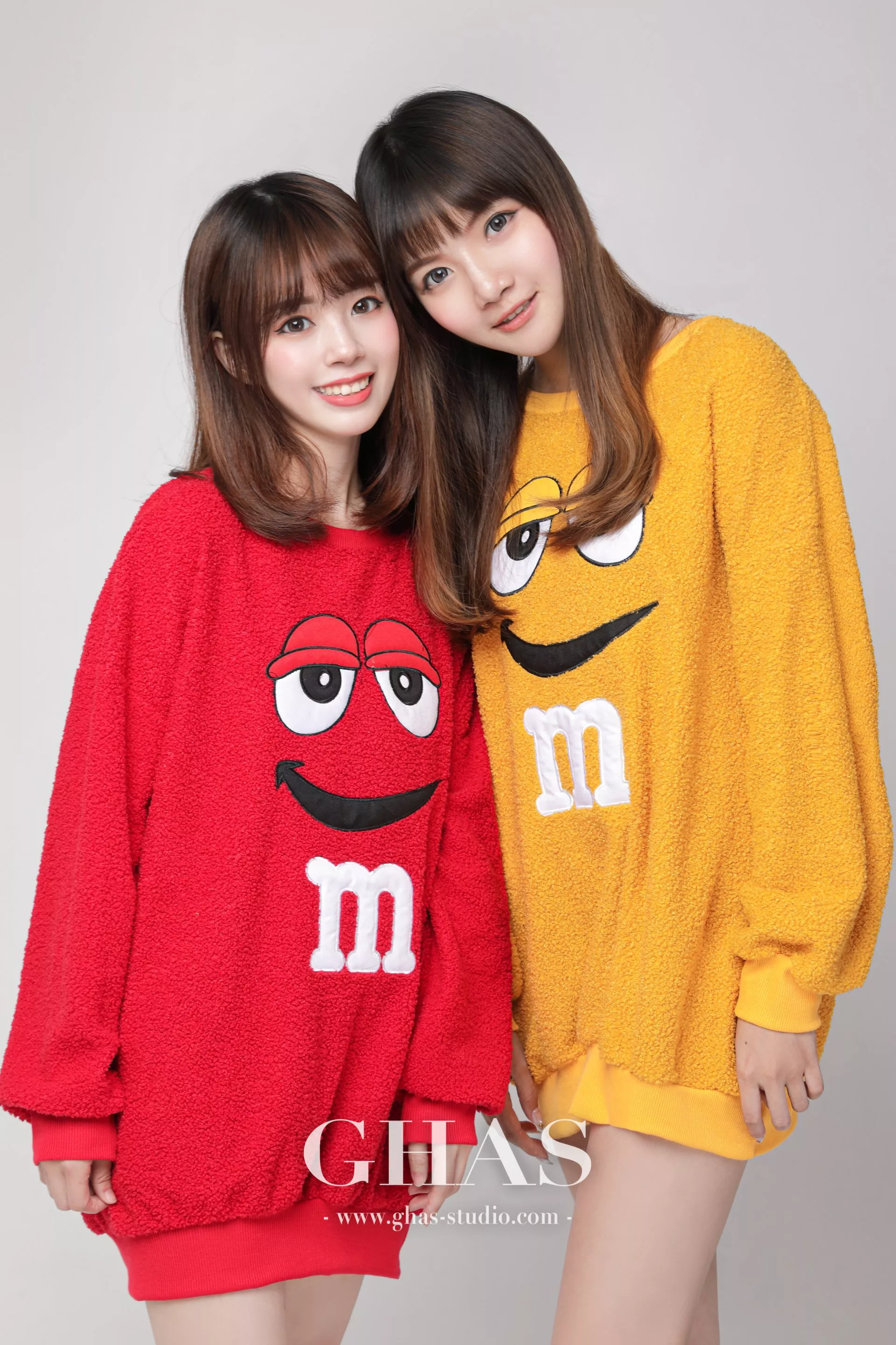 團體照-GHAS葛黑斯幸福攝影-桃園中壢美肌韓式證件照/面試履歷照/桃園專業形象照