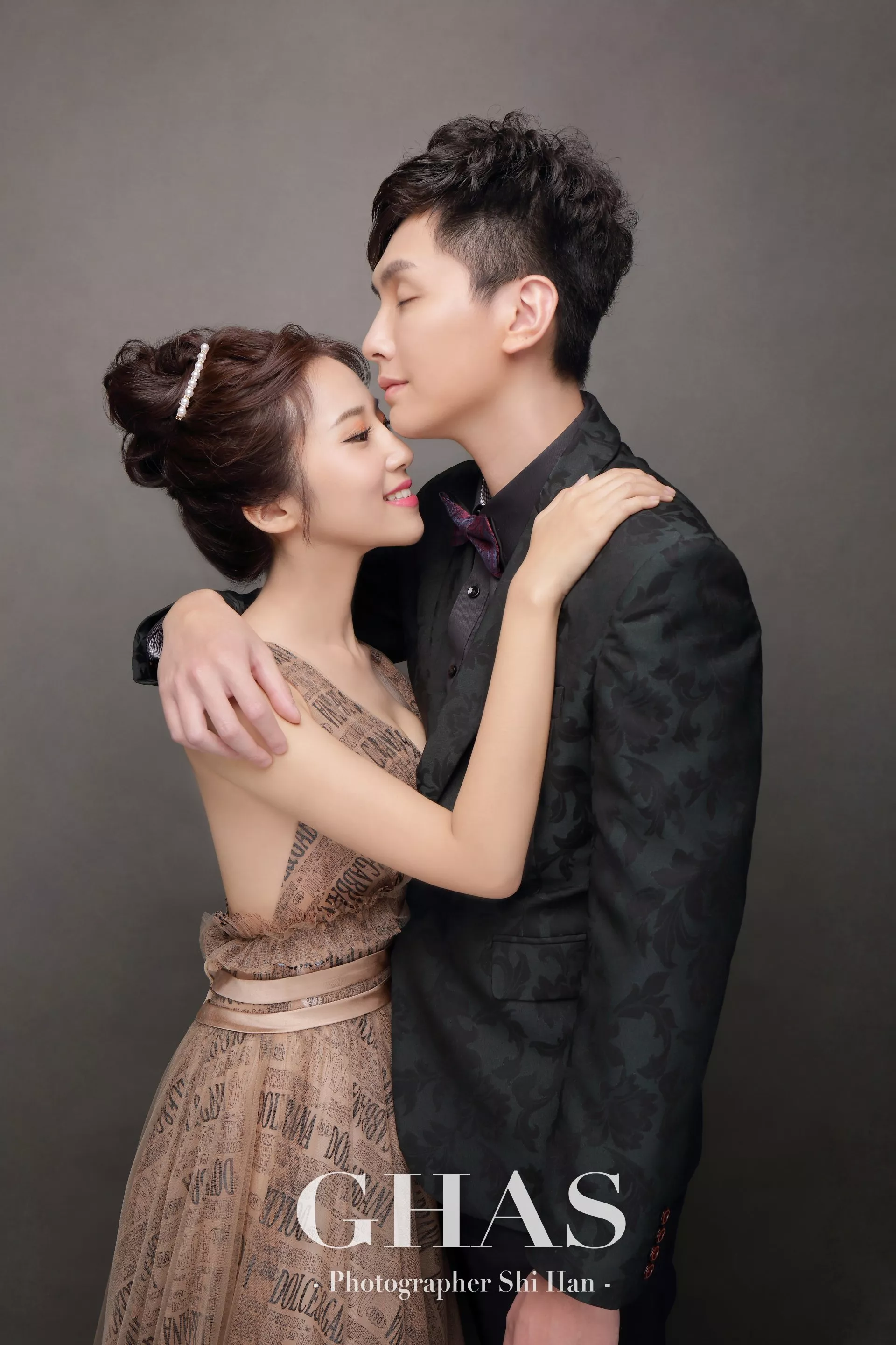 團體婚紗照-GHAS葛黑斯幸福攝影-桃園中壢美肌韓式證件照/面試履歷照/桃園專業形象照